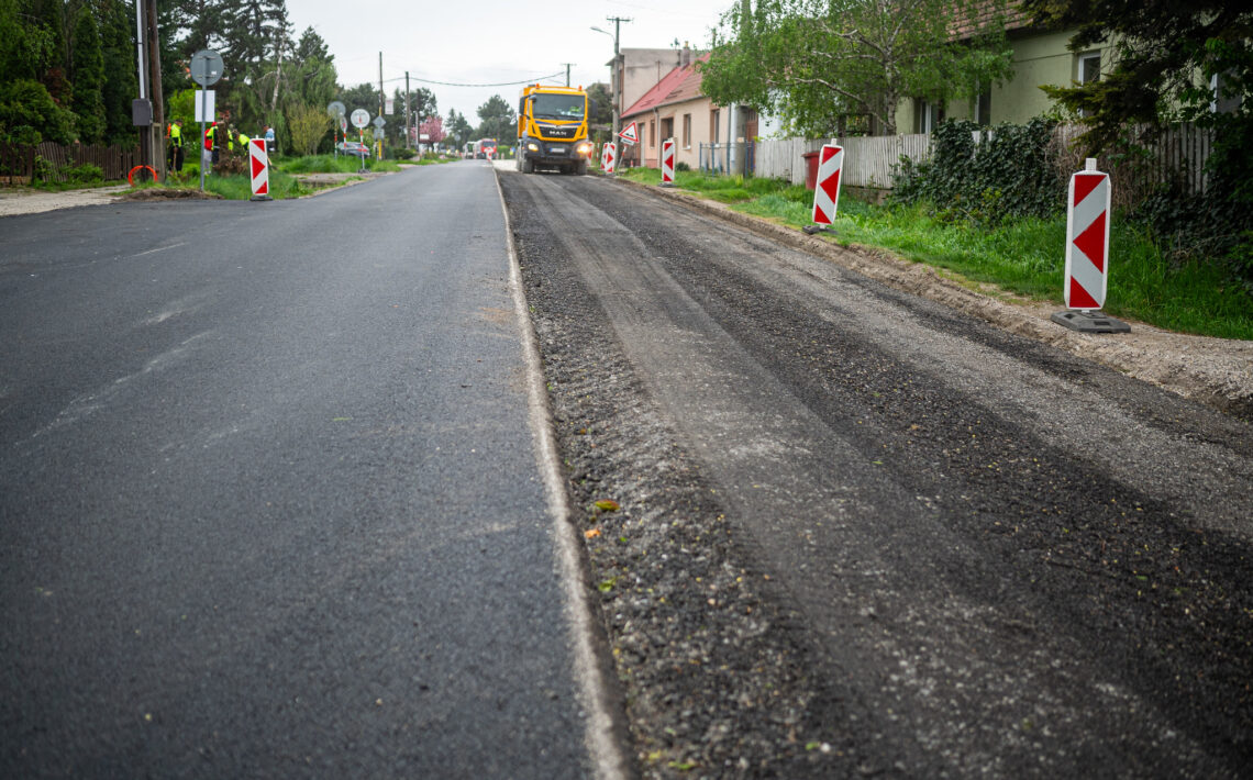 od-pondelka-3-juna-zacina-zupny-spravca-komunikacii-rekonstruuje-hlavnu-mestsku-cestnu-tepnu-v-pezinku.-potrva-do-konca-prazdnin