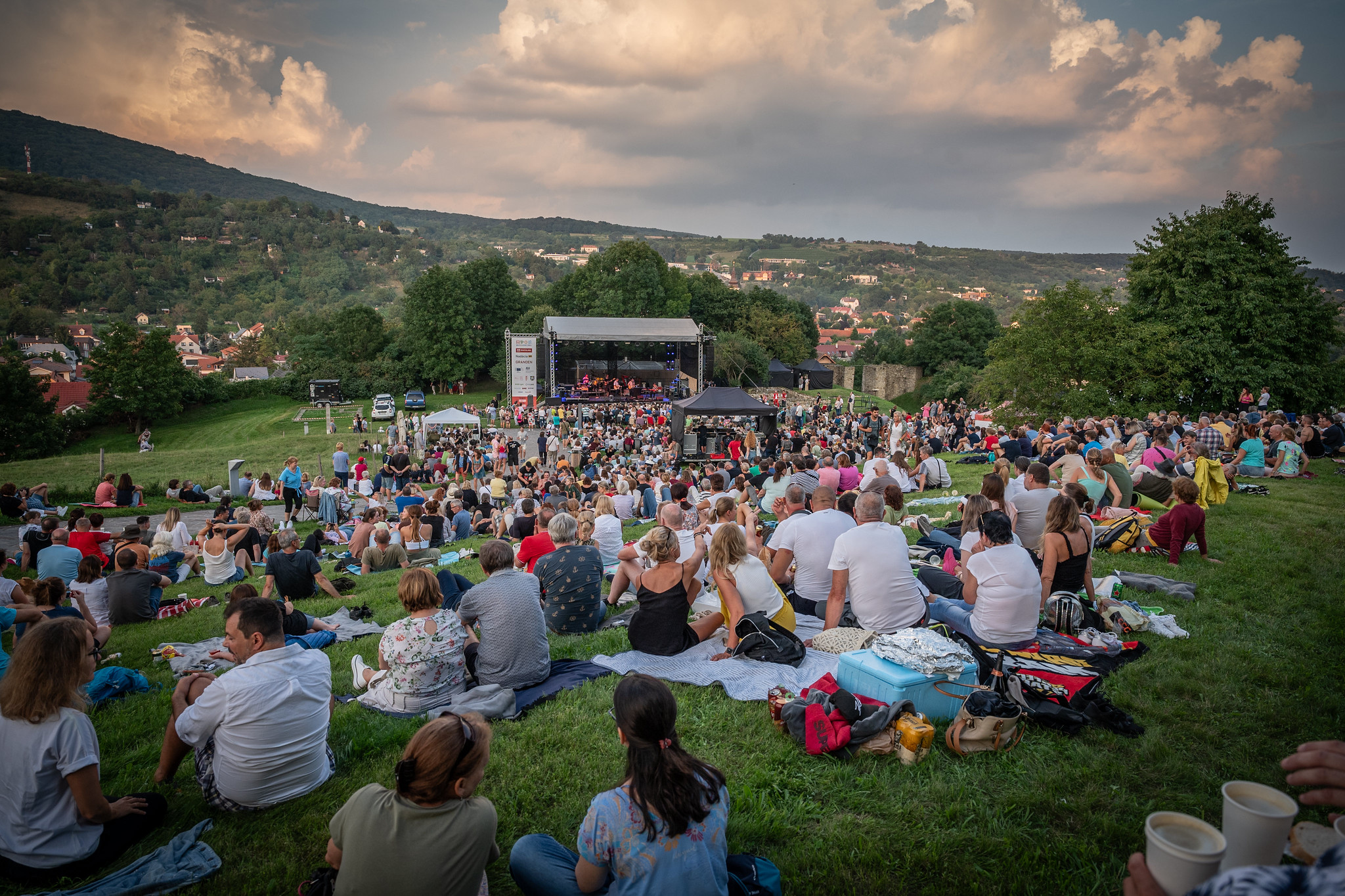 ocarujuci-koncert-tribute-to-freedom-2024-bude-opat-na-hrade-devin