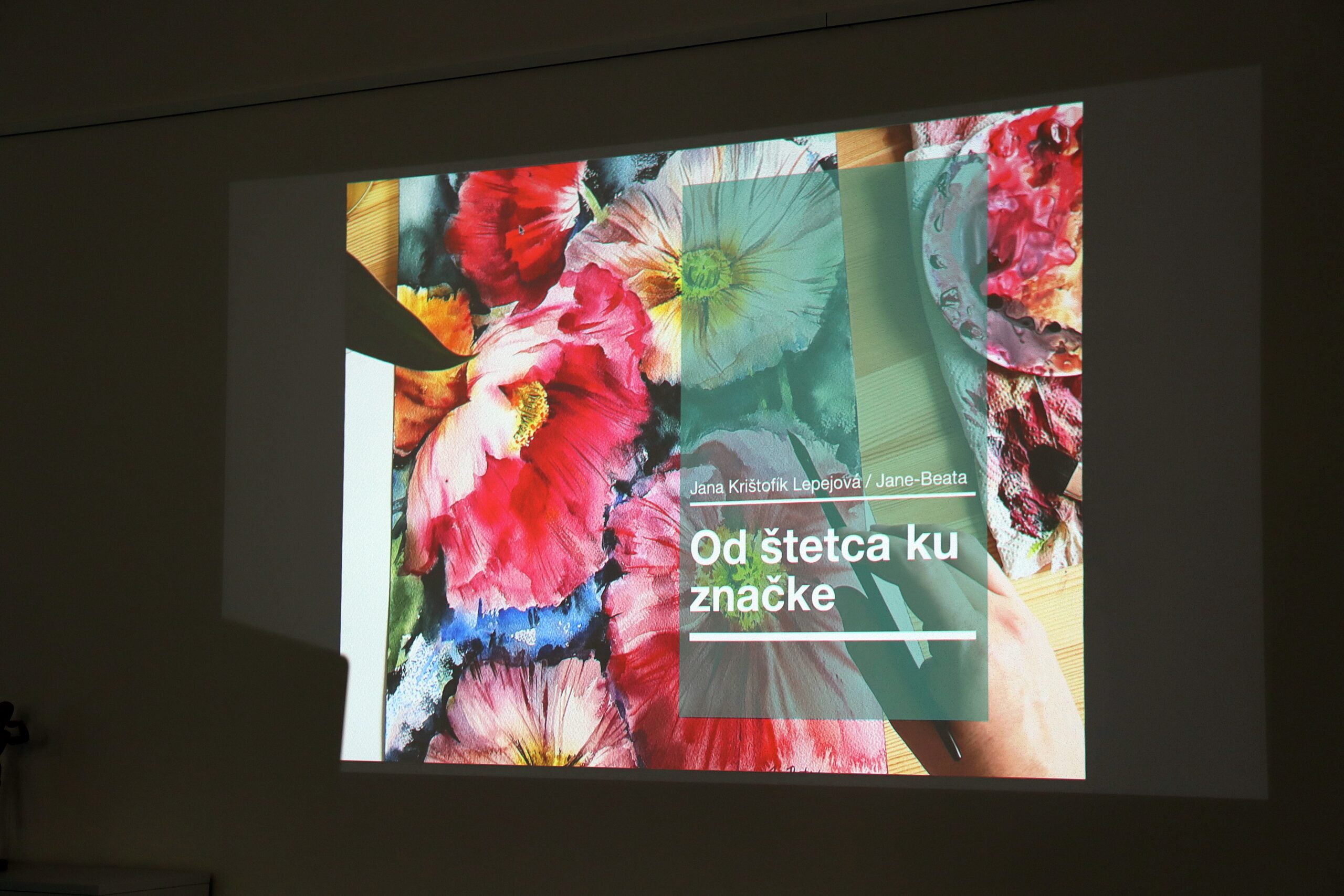 inspirativne-a-edukativne-stretnutie-umelcov-pod-vedenim-jany-kristofik-lepejovej-na-seminari-„od-stetca-ku-znacke“:-marketing-pre-umelcov