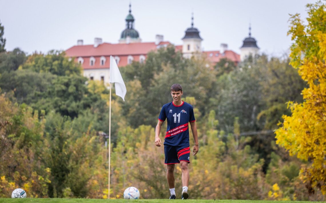 footgolf-prinasa-nove-sportove-moznosti-pre-mladez-v-bratislavskom-kraji