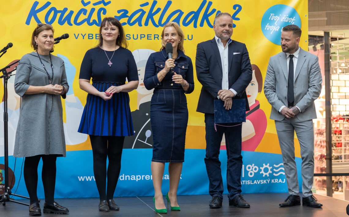 den-zupnych-skol-v bory-mall-prilakal-tisicky-zvedavych-ziakov.-ti-sa-chceli-dozvediet-co-najviac-o svojej-buducej-skole